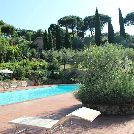 Alloggio per agriturismo Agostoli Siena