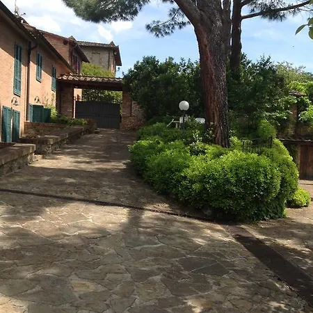 Agostoli Сиена